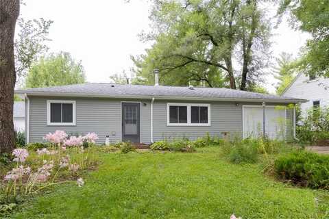 716 6th Ave, Coralville, IA 52241
