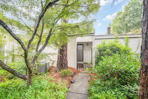 3709 Willow Point Drive, Charlotte, NC 28277