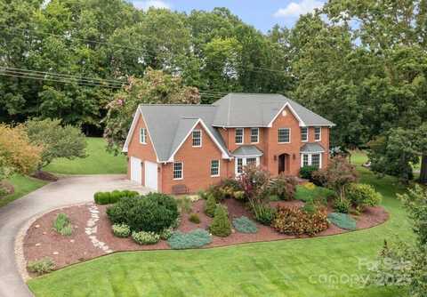206 Bridle Path, Candler, NC 28715