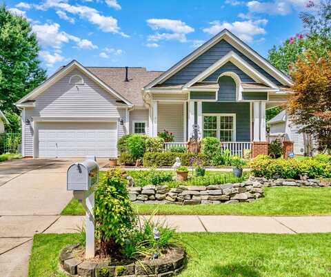 13535 Glencreek Lane, Huntersville, NC 28078
