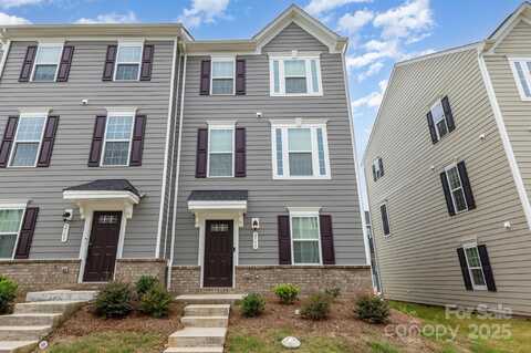 2111 Autumn Olive Lane, Matthews, NC 28104