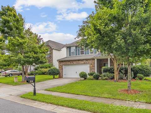 5918 Kelyn Hills Drive, Charlotte, NC 28278