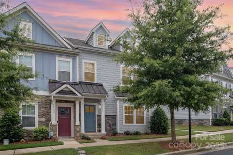 15104 Meacham Farm Drive, Huntersville, NC 28078