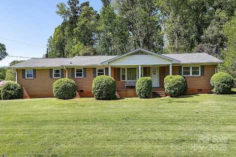 2218 Woodcrest Drive, Kannapolis, NC 28081