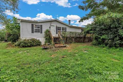 79 Gloria Orchard Lane, Hendersonville, NC 28792