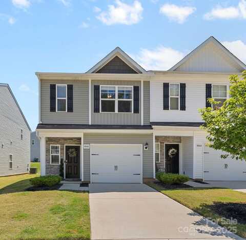 8048 Alderton Lane, Charlotte, NC 28215