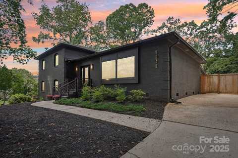 6038 Old Providence Road, Charlotte, NC 28226