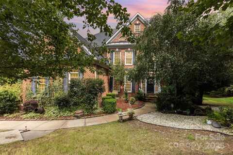 952 Hickory Stick Drive, Fort Mill, SC 29715