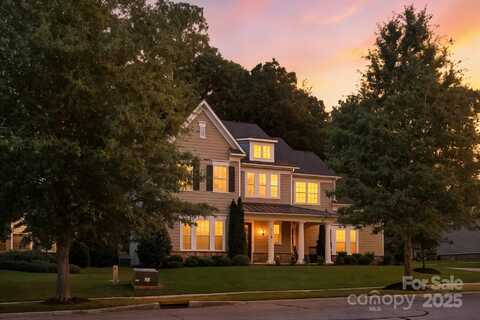 11216 Preservation Lane, Charlotte, NC 28278