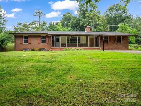 174 Christian Creek Road, Swannanoa, NC 28778