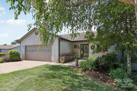 301 Kyfields Drive, Weaverville, NC 28787