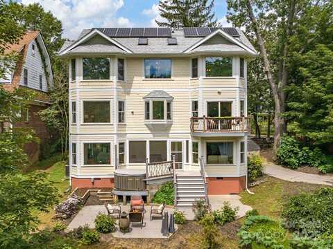135 Westwood Place, Asheville, NC 28806
