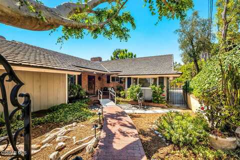 3706 Eureka Drive, Studio City, CA 91604