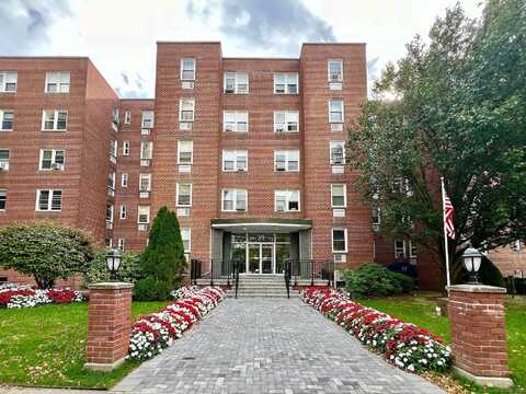 39 Glenbrook Road, Stamford, CT 06902