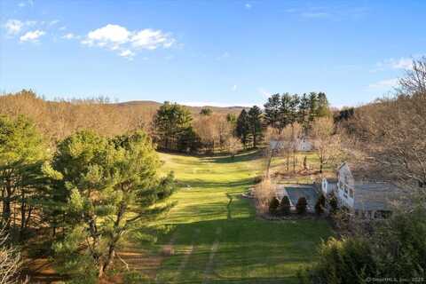 94 Old Town Farm Road, Woodbury, CT 06798