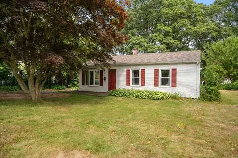 70 Lorraine Road, Groton, CT 06340