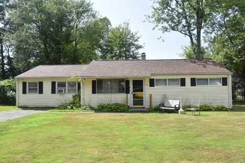 11 Florence Lane, Southington, CT 06479