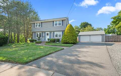 35 Kane Road, Manchester, CT 06040