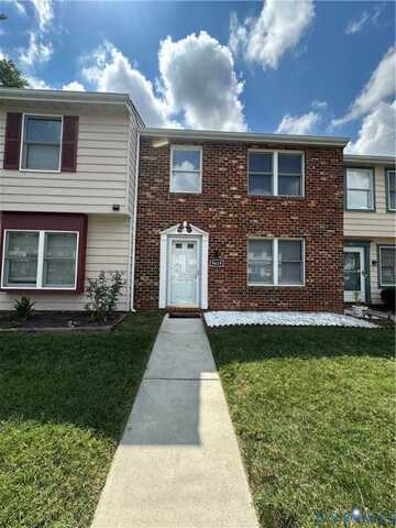 9619 Springfield Woods Circle, Henrico, VA 23060
