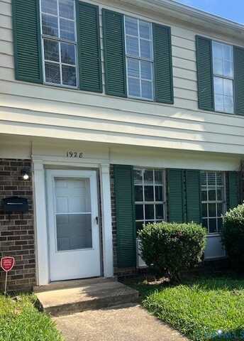 1928 Repp Circle, Highland Springs, VA 23075