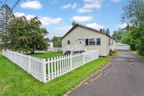 2510 Hagberg St, Duluth, MN 55811