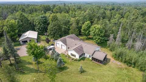 6307 N Ryan St, Duluth, MN 55804