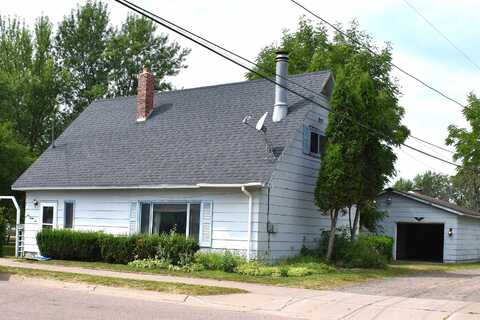 1022 Beaser Ave, Ashland, WI 54806
