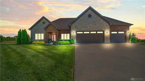 1315 Wildrose Court, Troy, OH 45373