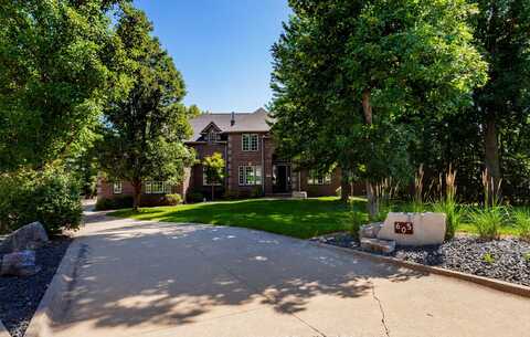 605 Oakwood Place, Polk City, IA 50226