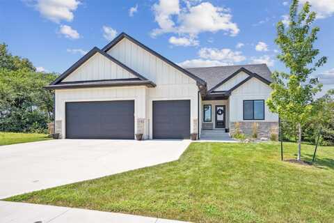 1703 Silver Maple Drive, Norwalk, IA 50211