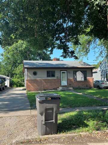 1526 E Jefferson Avenue, Des Moines, IA 50316