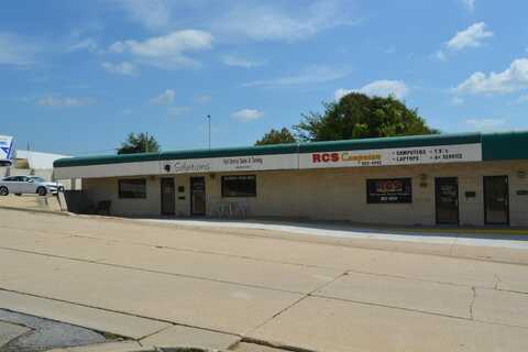 109 McKinsey, Maquoketa, IA 52060