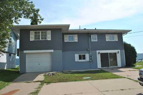 158 Abel, Guttenberg, IA 52052