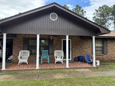 175 Bob Mccaskill Drive, DeFuniak Springs, FL 32433