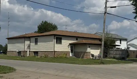 1429 Fieldhouse Avenue, Elkhart, IN 46517