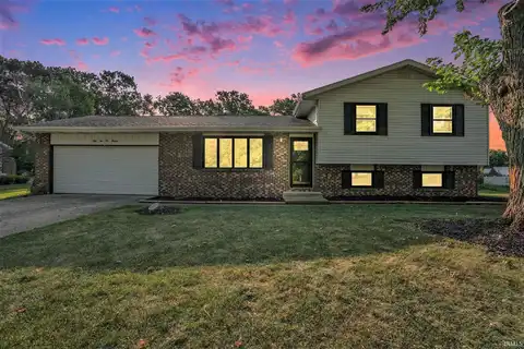 52220 Country Acres Drive, Elkhart, IN 46514