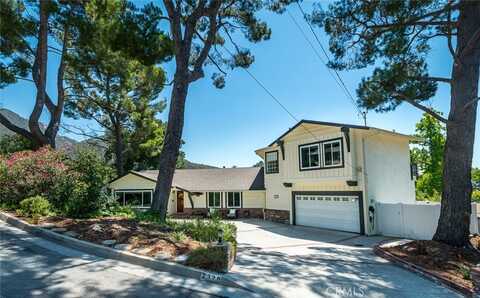 2320 Jayma Lane, La Crescenta, CA 91214