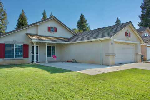 2716 Palo Alto Avenue, Clovis, CA 93611