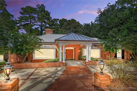 1203 Longleaf Drive, Fayetteville, NC 28305