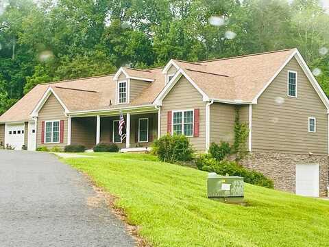 291 Willowbrook Est, Franklin, NC 28779