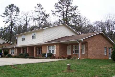 21 Ulco Drive, Franklin, NC 28734