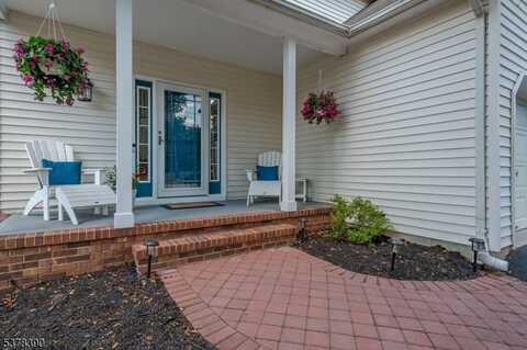 396 Vanderveer Rd, Bridgewater, NJ 08807