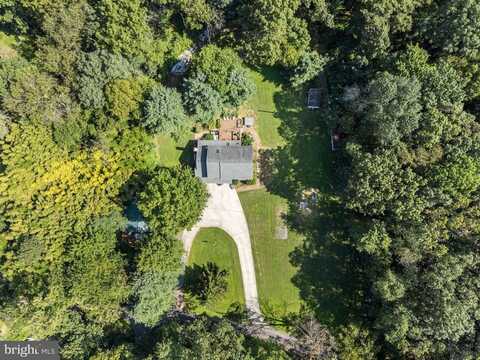15 ORIOLE LANE, READING, PA 19606