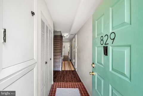 829 N LECOUNT STREET, PHILADELPHIA, PA 19130