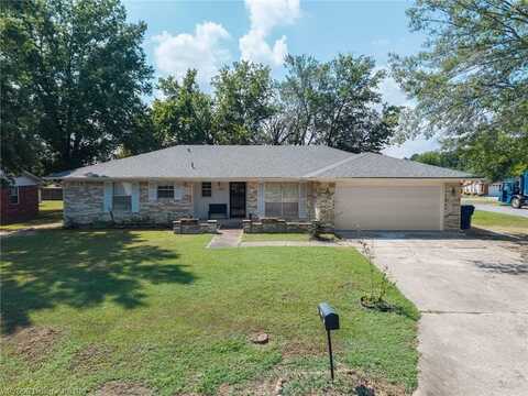 4700 Skywood DR, Fort Smith, AR 72904