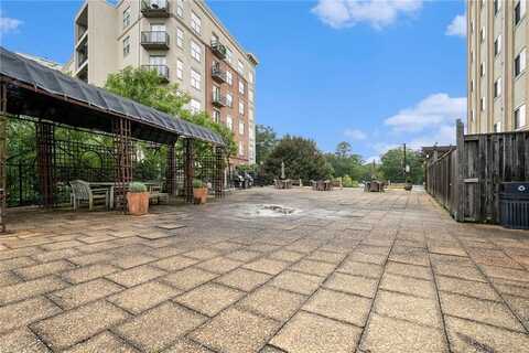 2285 Peachtree Road NE, Atlanta, GA 30309