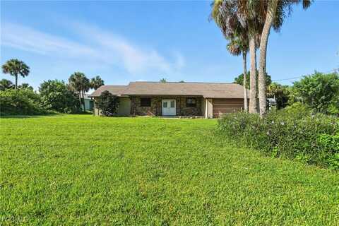 5006 Pike Lane, Labelle, FL 33935