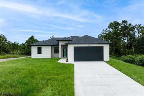 3502 28th Street SW, Lehigh Acres, FL 33976
