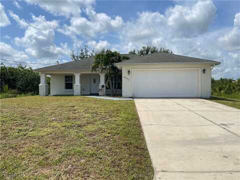 2803 56th Street W, Lehigh Acres, FL 33971
