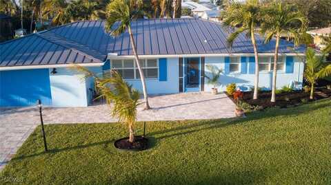 6135 Plumosa Avenue, Fort Myers, FL 33908